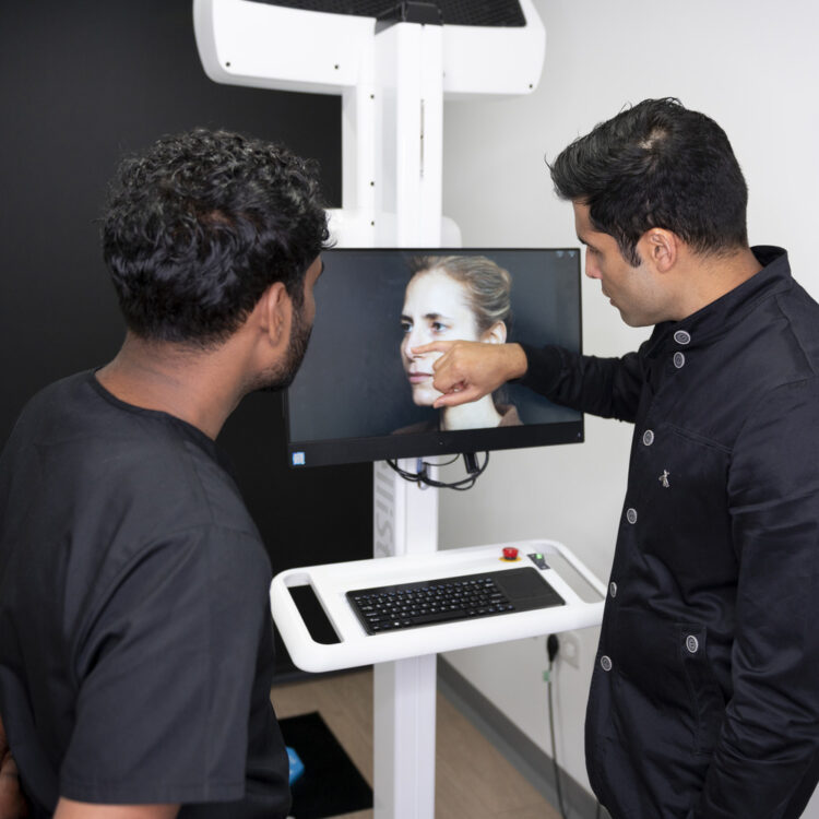 What Are Polynucleotides? The Regenerative Skin Treatment Everyone’s Talking About!