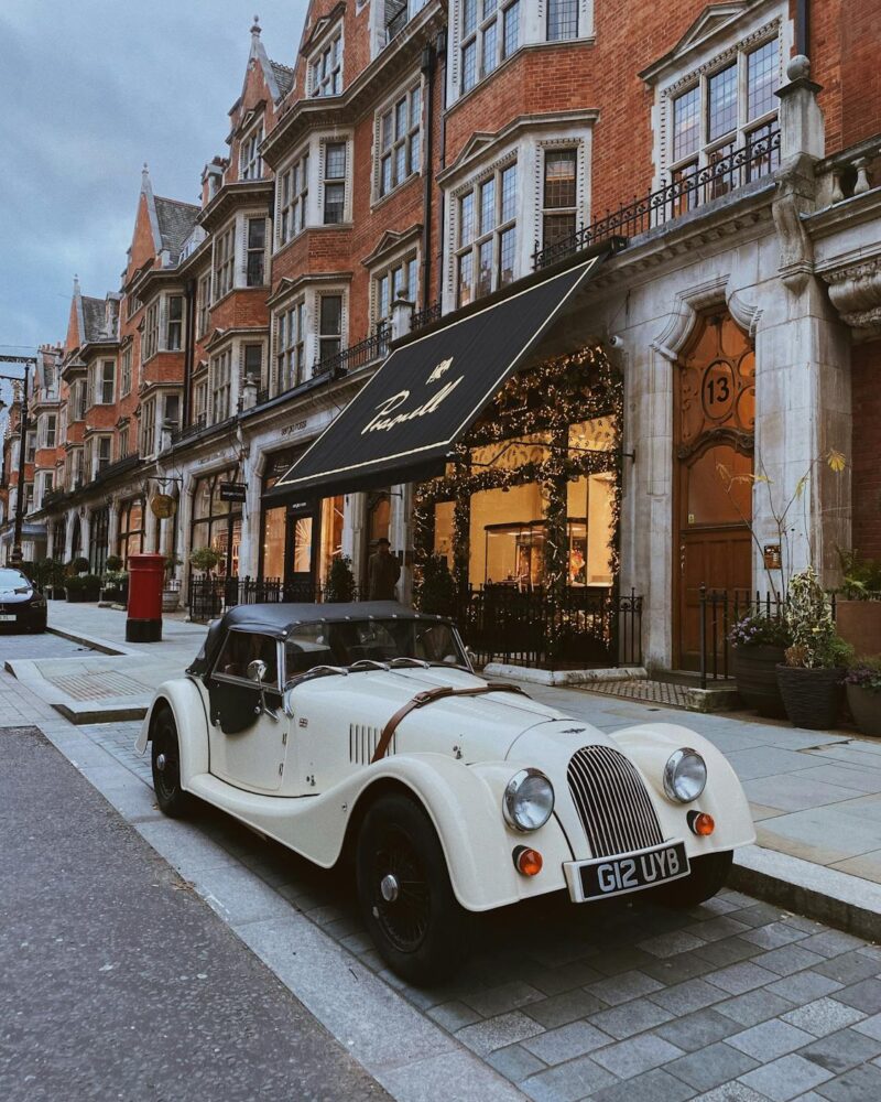 Define Clinic: The Aesthetic Clinic Mayfair Clients Trust