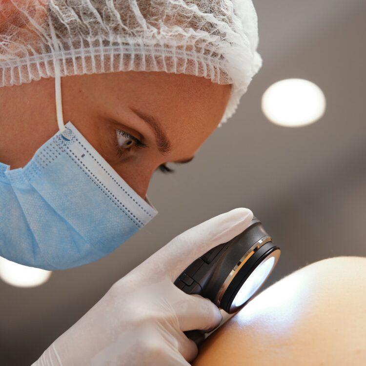 When To See A London Dermatologist: Expert Guidance For Healthy Skin